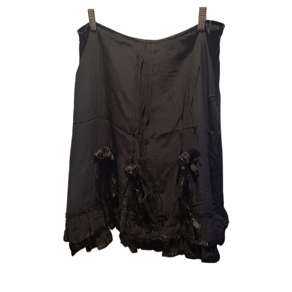 Silkland 100% Silk Black Ruffled Skirt With Bow Details Size 10 - Picture 1 of 6